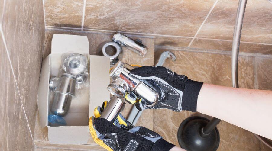 Professional gutter cleaning in Pindall, AR